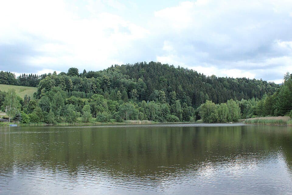[M] Hubertka - Hejnice (žst.)