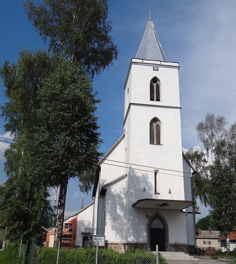 0851 odbočka k Likavskému hradu
