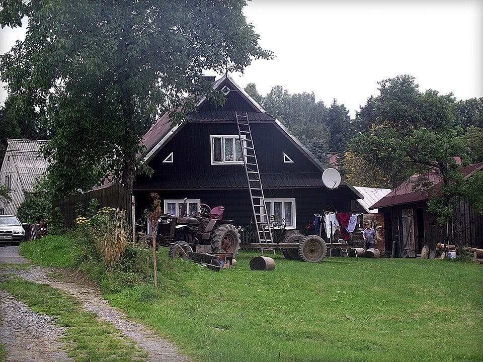 památník posledního vlka v Beskydech