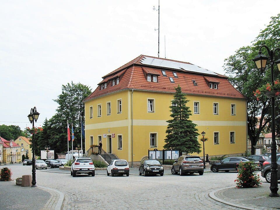 Żółty szlak pieszy