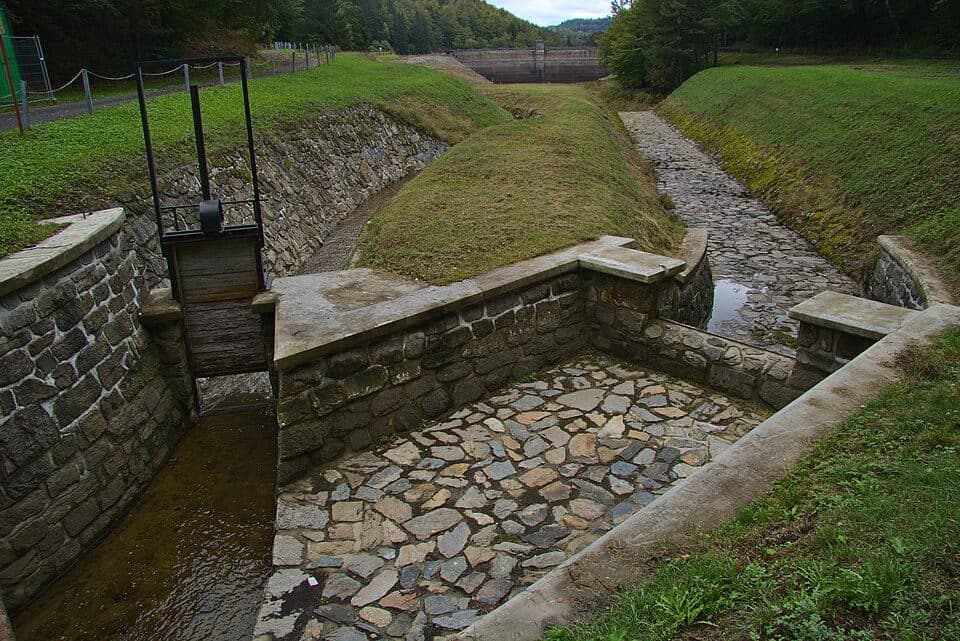 NS Bezručovo údolí