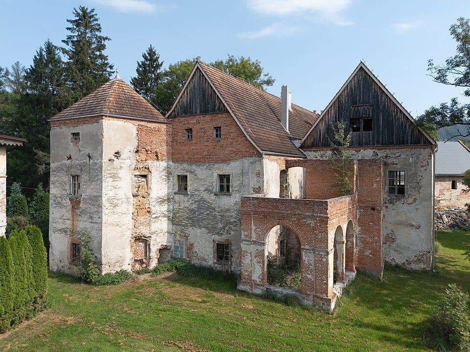 Żółty szlak pieszy
