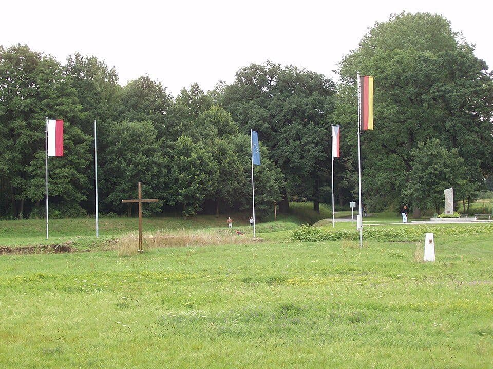 Zittau-Napoleonslinde-Olbersdorf (gelber Punkt)