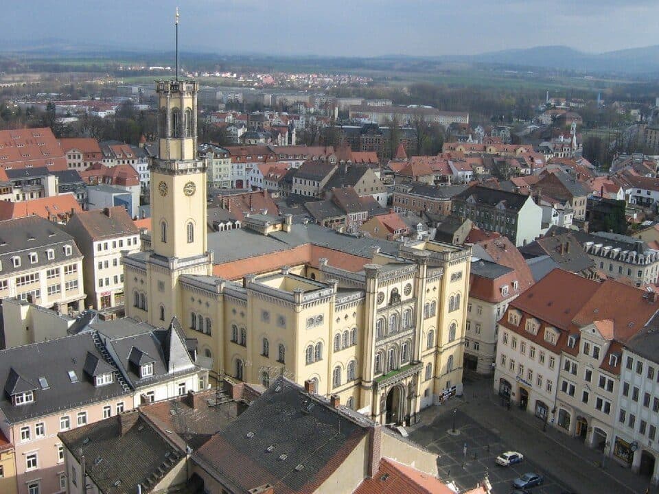 Zittau-Napoleonslinde-Olbersdorf (gelber Punkt)