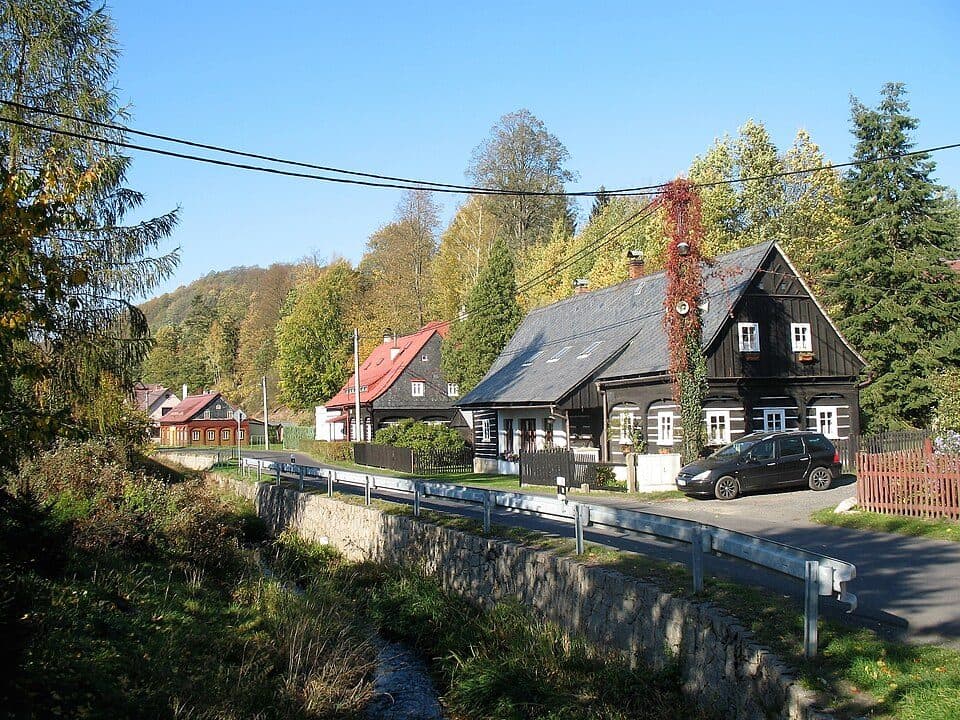 Dolní Chřibská