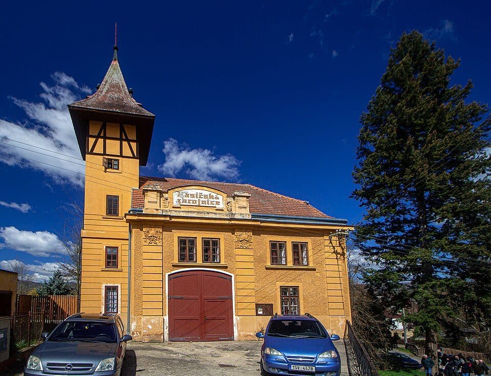 [Č] Holany - Ploskovice