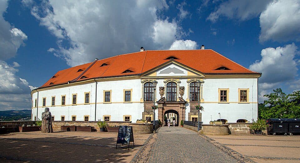 [Č] Děčín (Tyršův most) – Děčín (nemocnice)