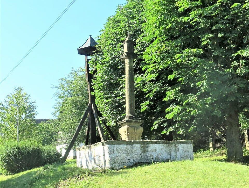 [Č] Úštěk (žst.) - Ploskovice (žst.)
