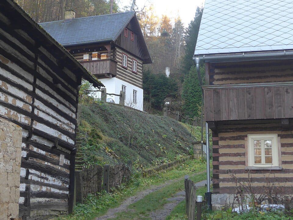 [Z] odb. na Zkamenělý zámek