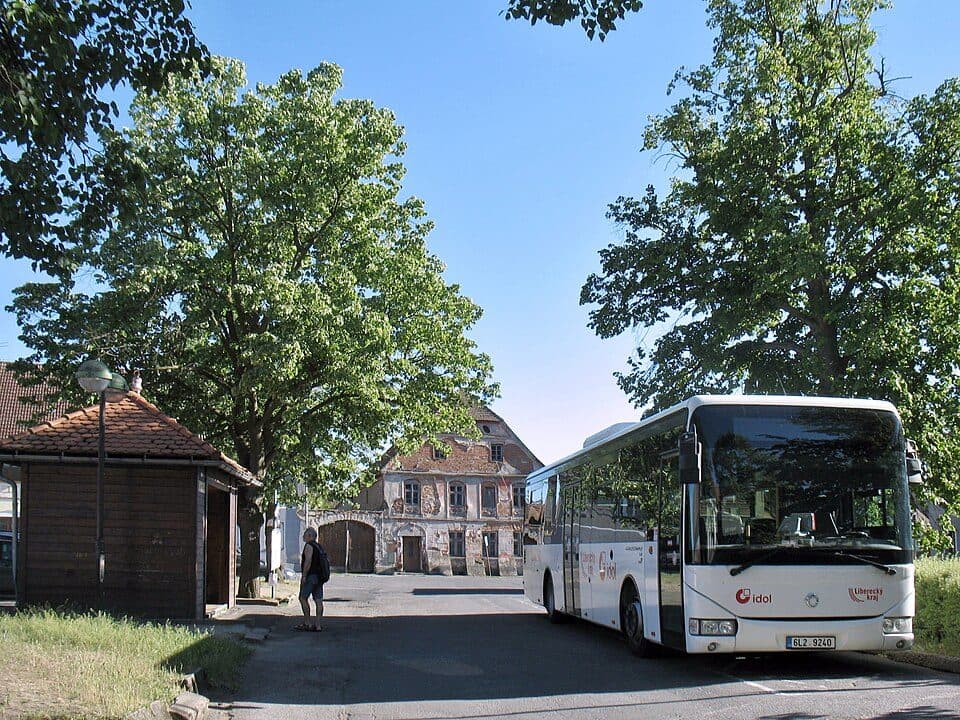 [Č] odbočka ke zřícenině Ronov