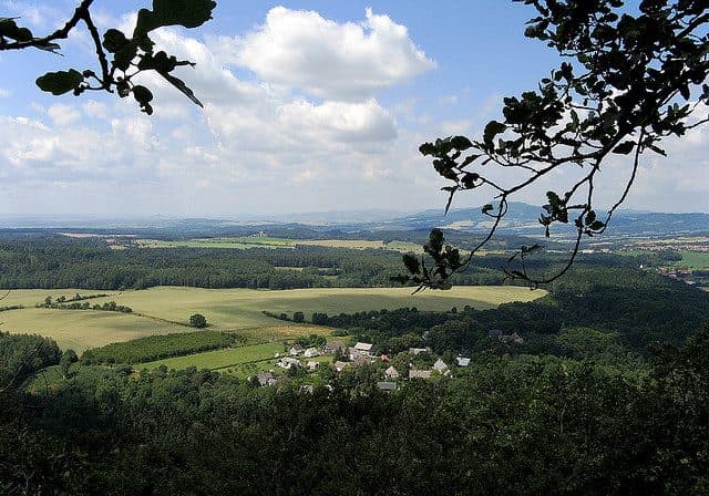 odbočka na zřícenunu hradu u Hvězdy