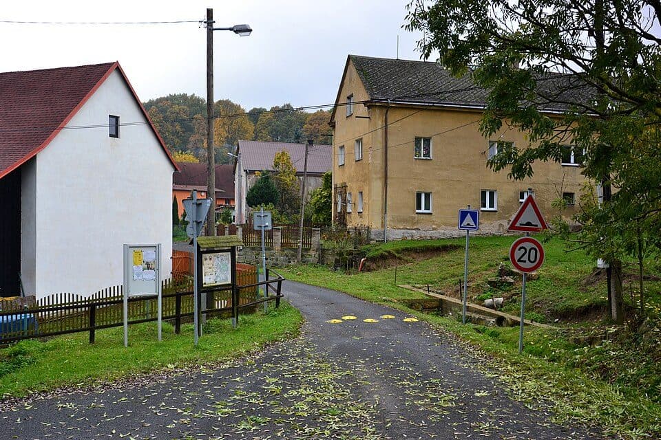 Hliněná