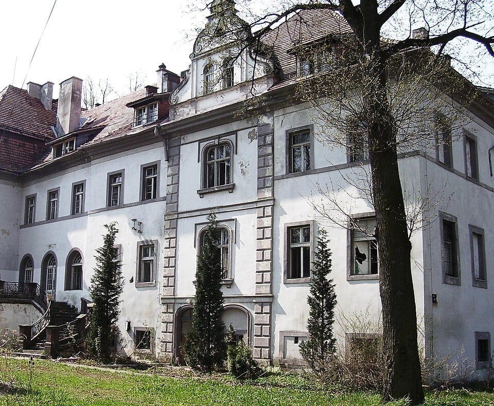 Komarno – Ruiny zamku Niesytno