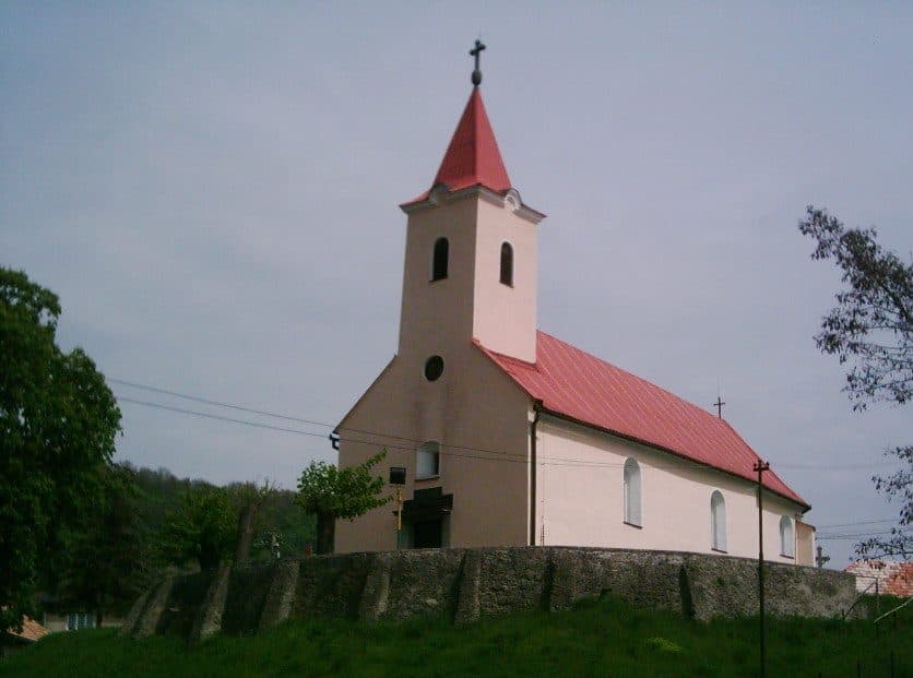 Náučný chodník Stromy čebovských lesov