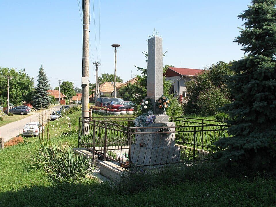 Zbrojníky — zdjęcie 2