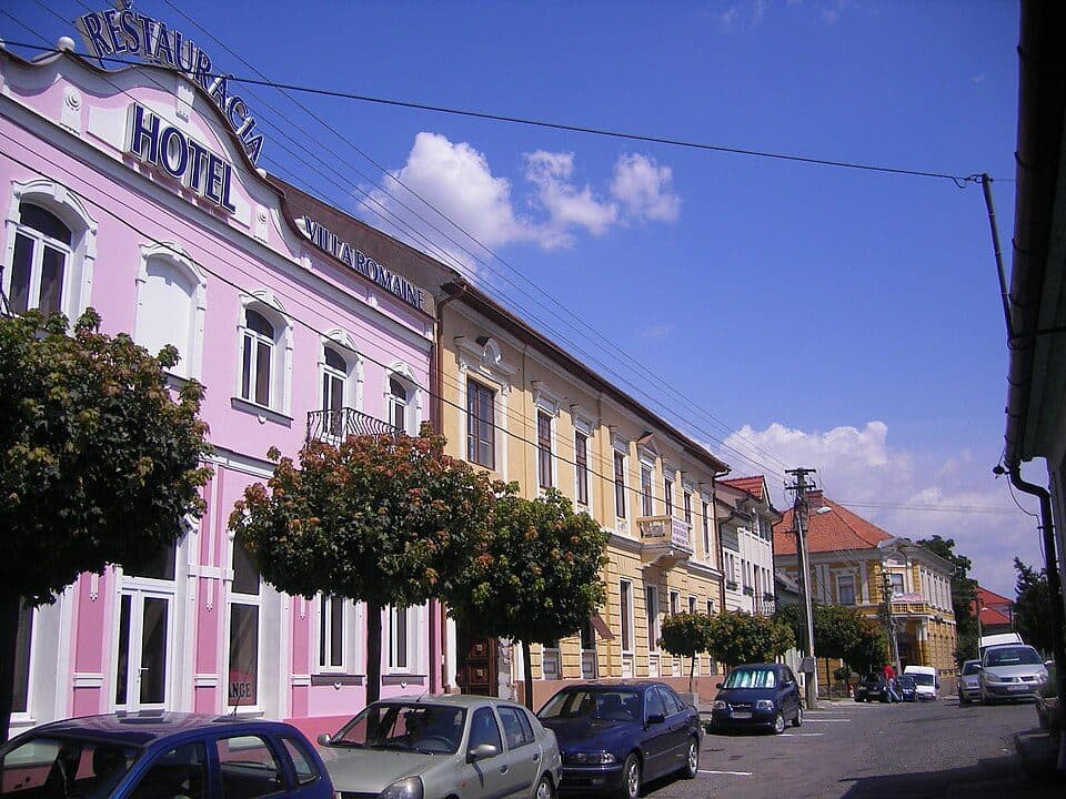 K+ (Parassapuszta – Dobogó-hegy)