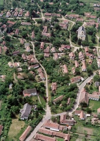 P (Márianosztra – Strázsa-hegy)