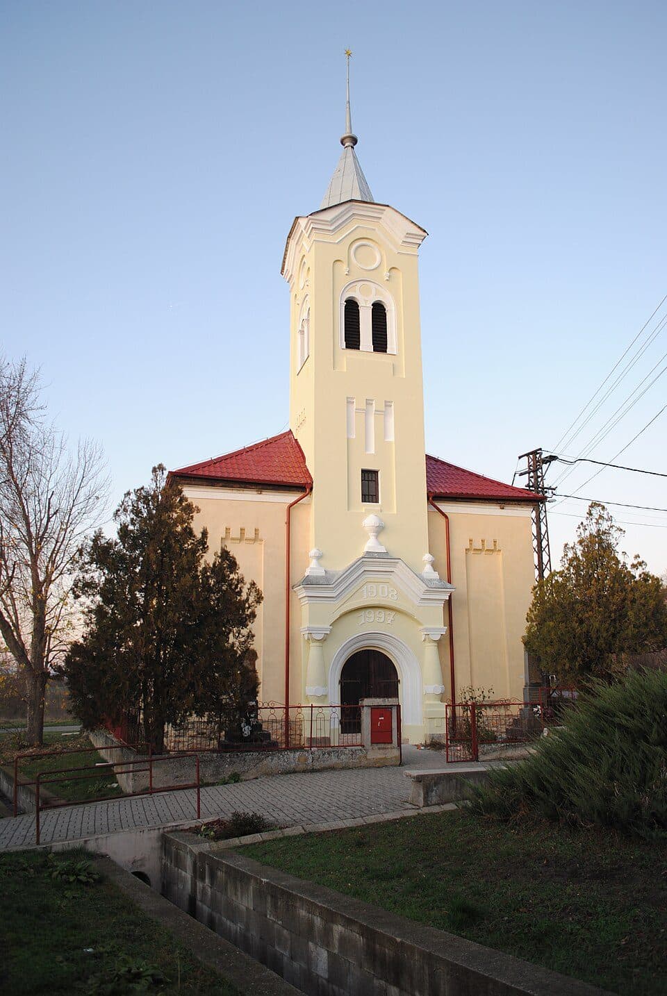 Sikenica (powiat Levice)