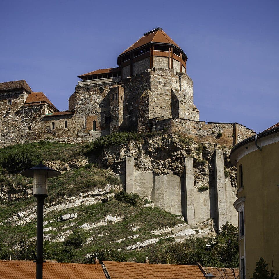 Mária-út, M10-04 (Esztergom – Márianosztra )