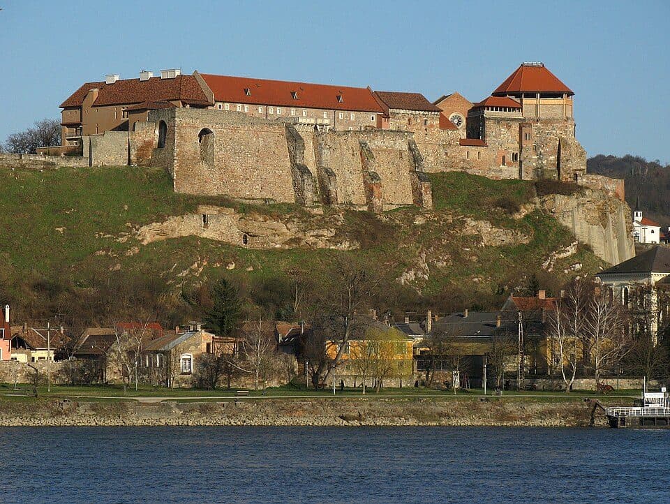 Zamek Ostrzyhomski