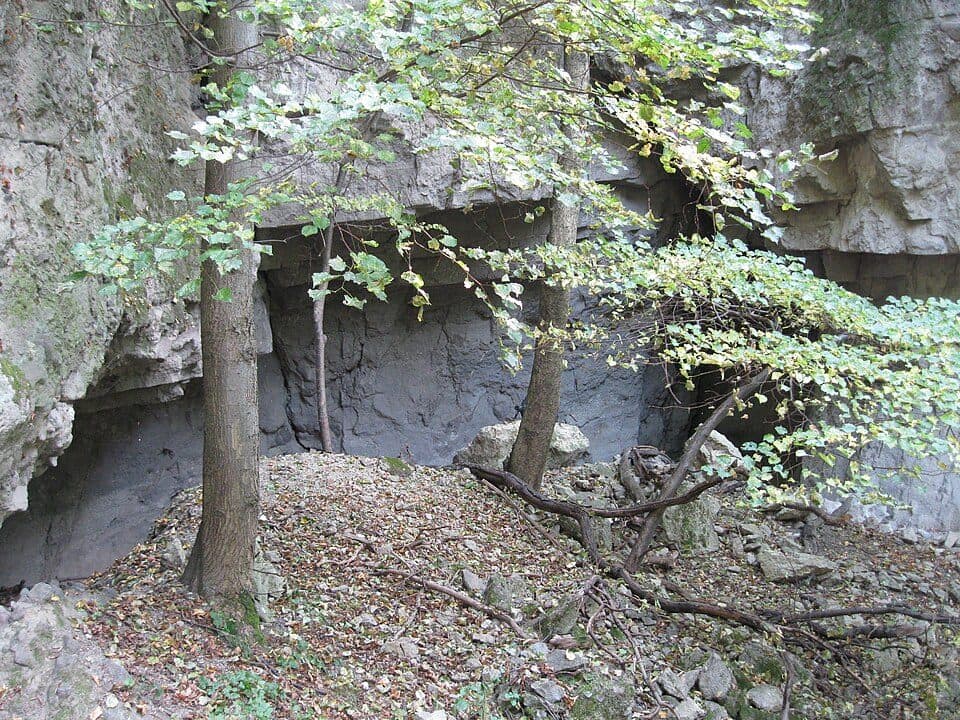 Loggia-barlang