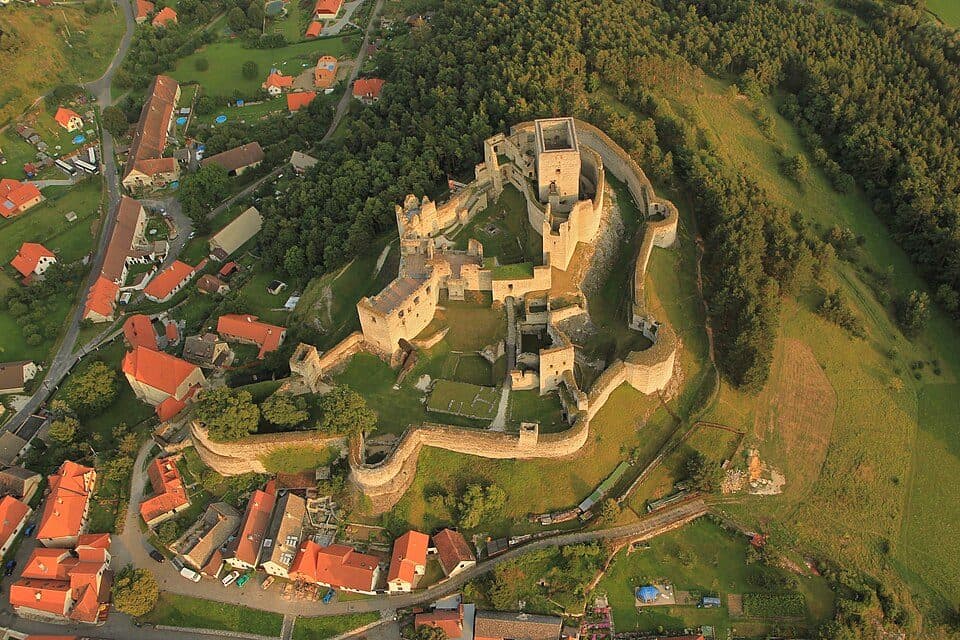 Zamek Rabí (ruina)