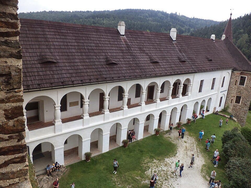 [Č] Velhartice hrad