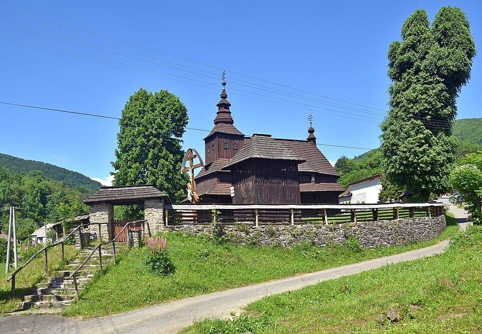 Uličské Krivé - Topoľa