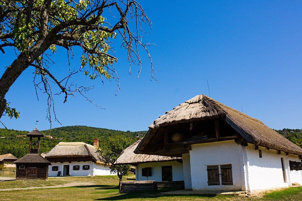 S (Szentendre, Pismány aut. ford. – Vörös-kő – Tahitótfalu, Hídfő aut. m.)