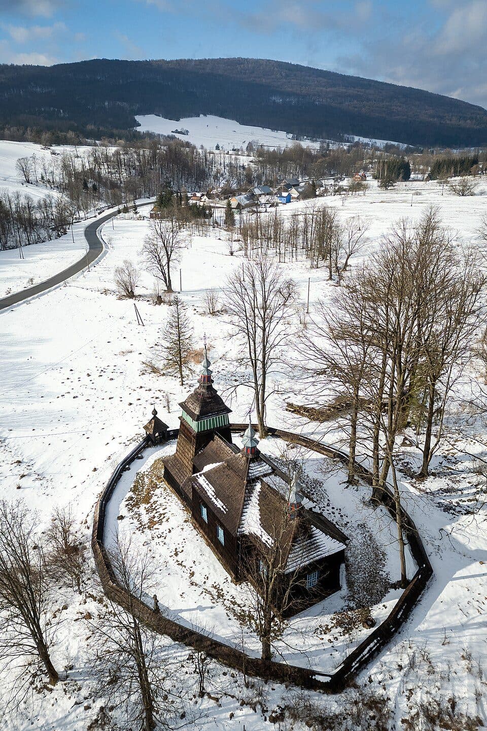 Cerkev svatých Kosmy a Damiána v Bartném — fotografie 2