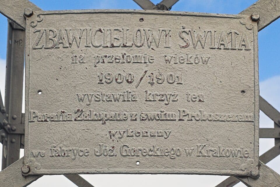 Czerwona Przełęcz - Sarnia Skała
