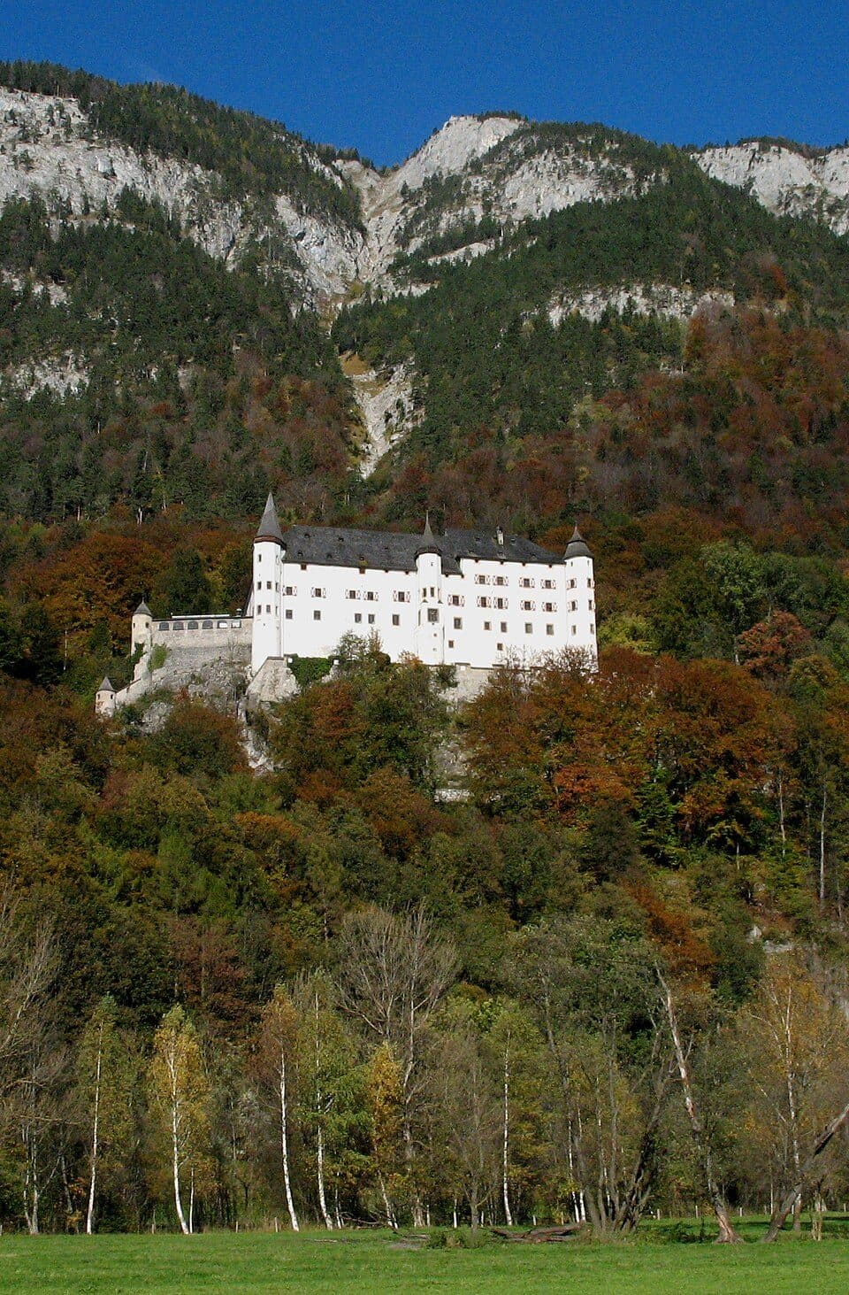 Tratzberg kastély — 2. fotó