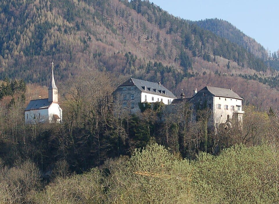 Burg Marquartstein — zdjęcie 3