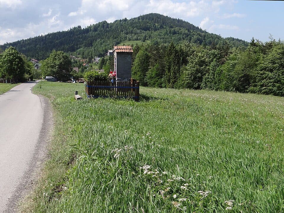 Kiczora (Pasmo Jałowieckie)