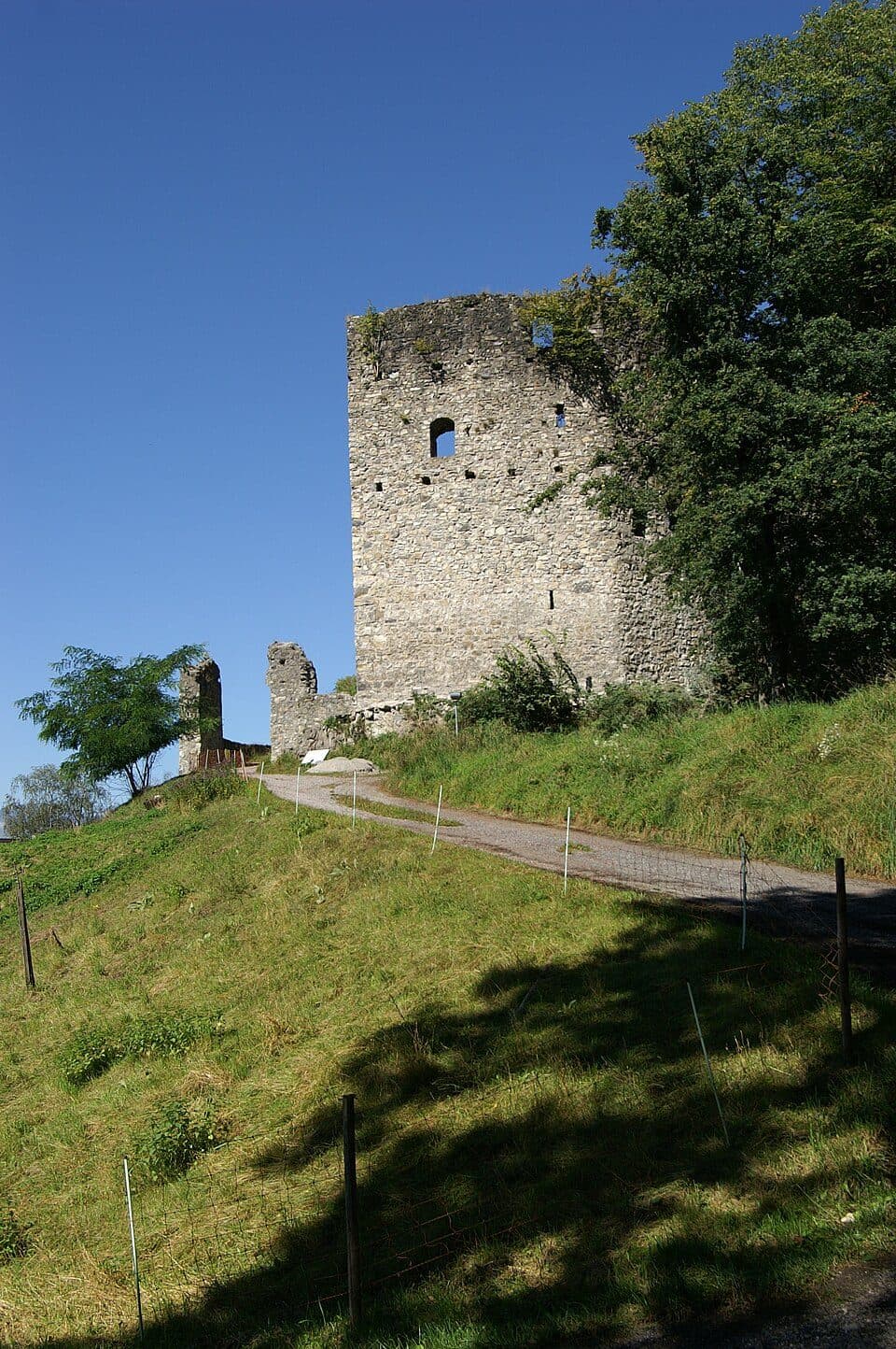 Burgruine Jagdberg — zdjęcie 3
