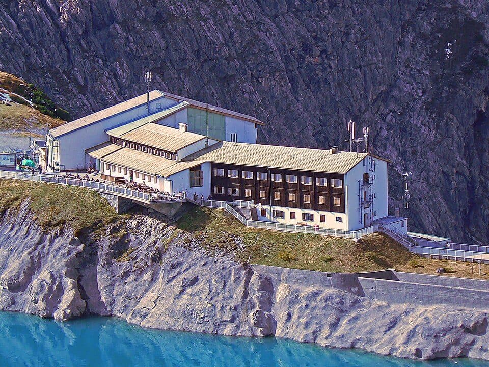 Douglasshütte