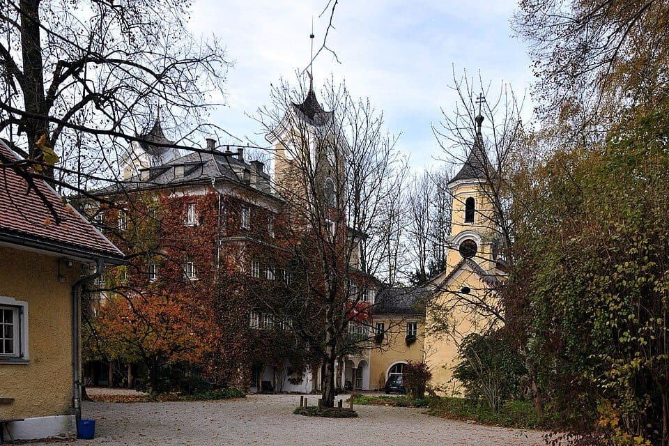 Schloss Haunsperg — 3. fotó