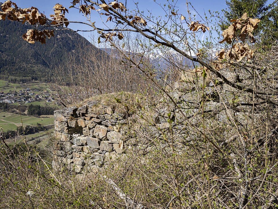 Burg Auenstein