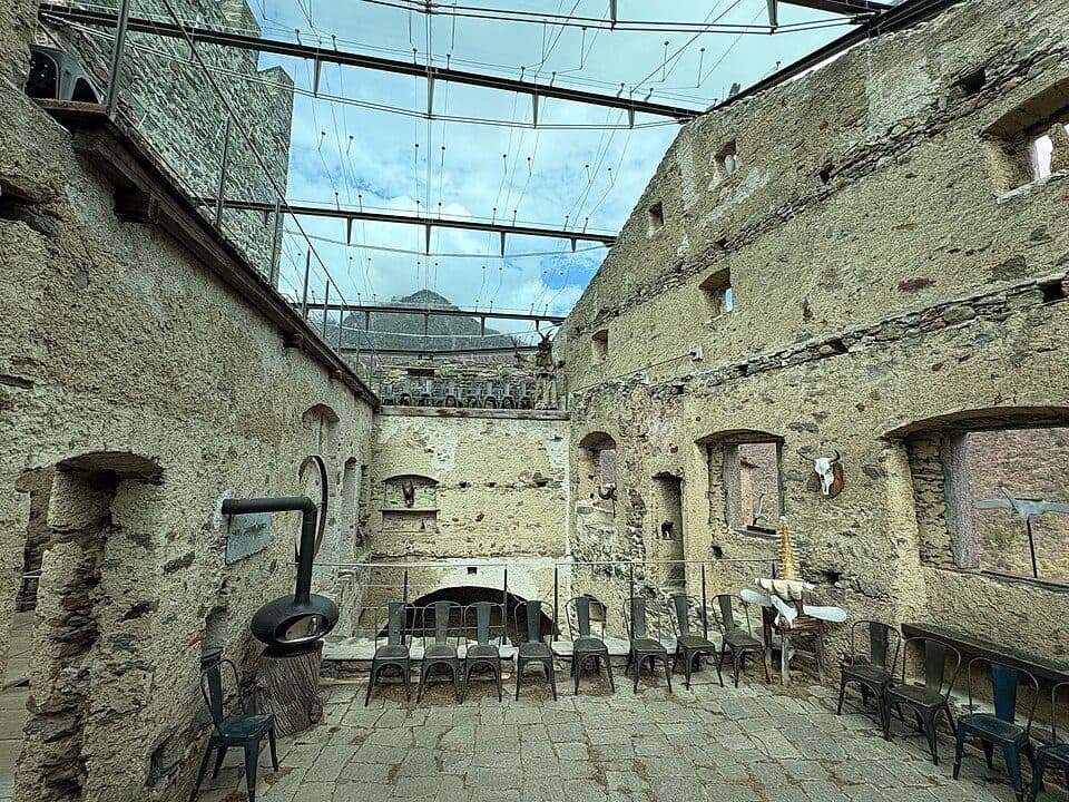 Juval Castle — photo 2