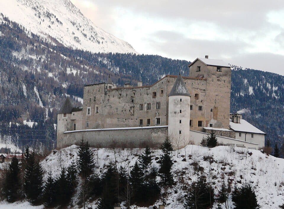 Schloss Naudersberg — fotografia 3