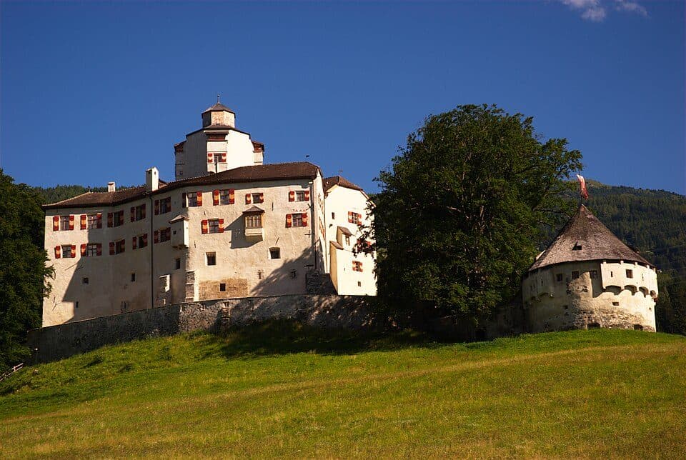 Schloss Friedberg (Volders) — Foto 2