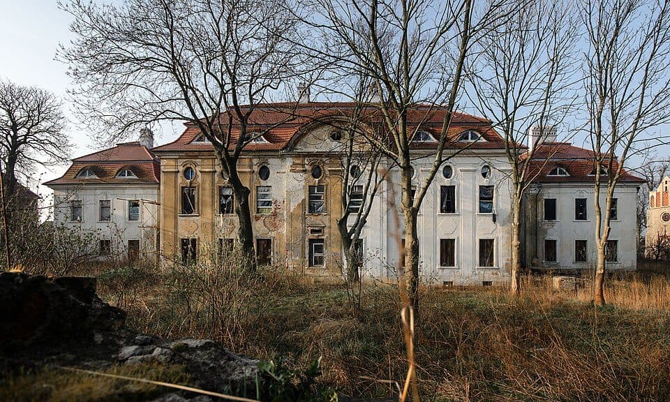 Pałac w Małuszowie — zdjęcie 2