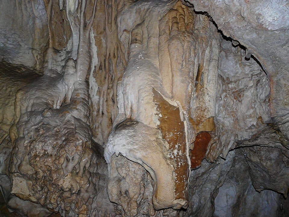 Hundalm-Eishöhle