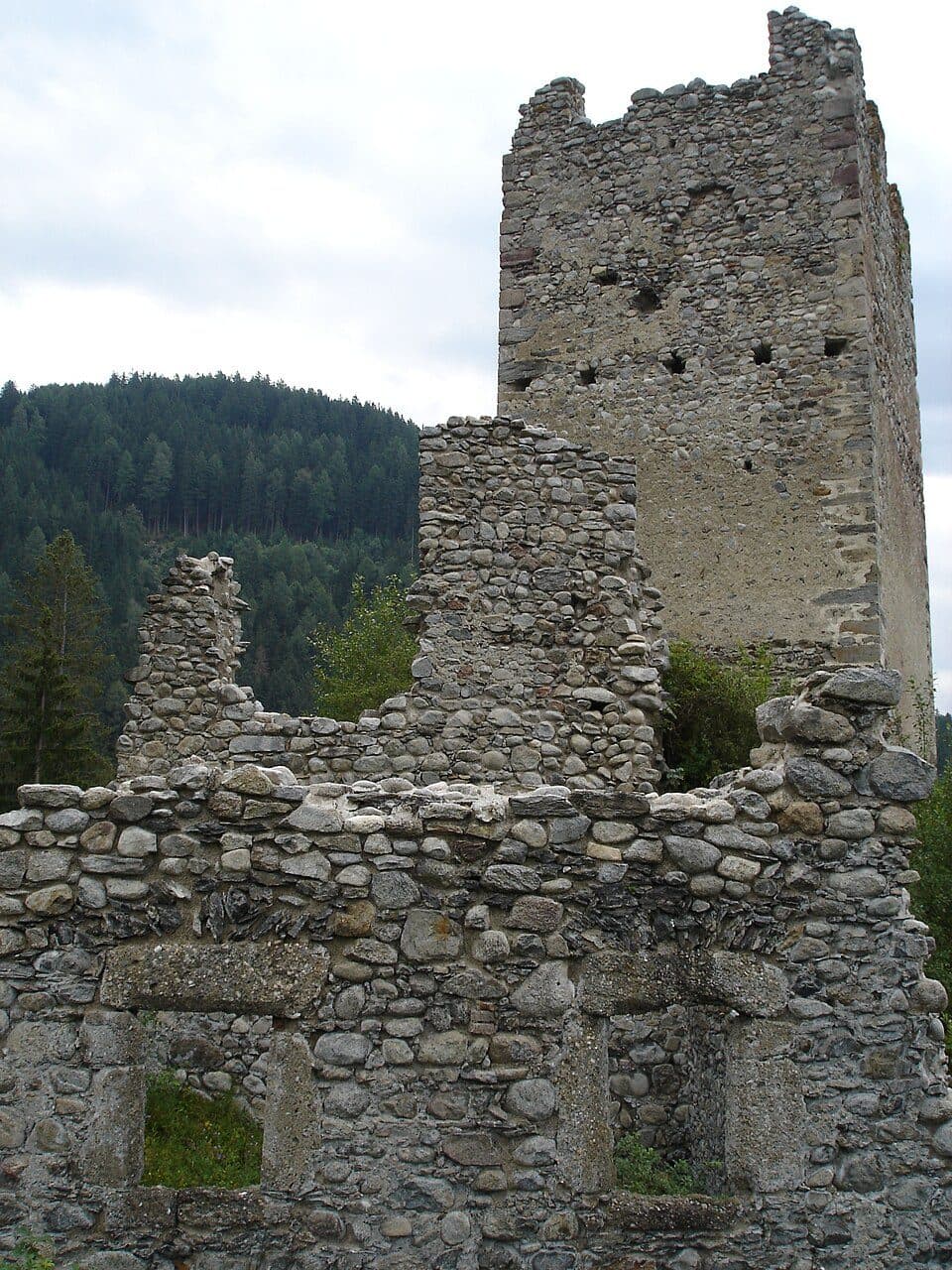 Burgruine Thurn — zdjęcie 2