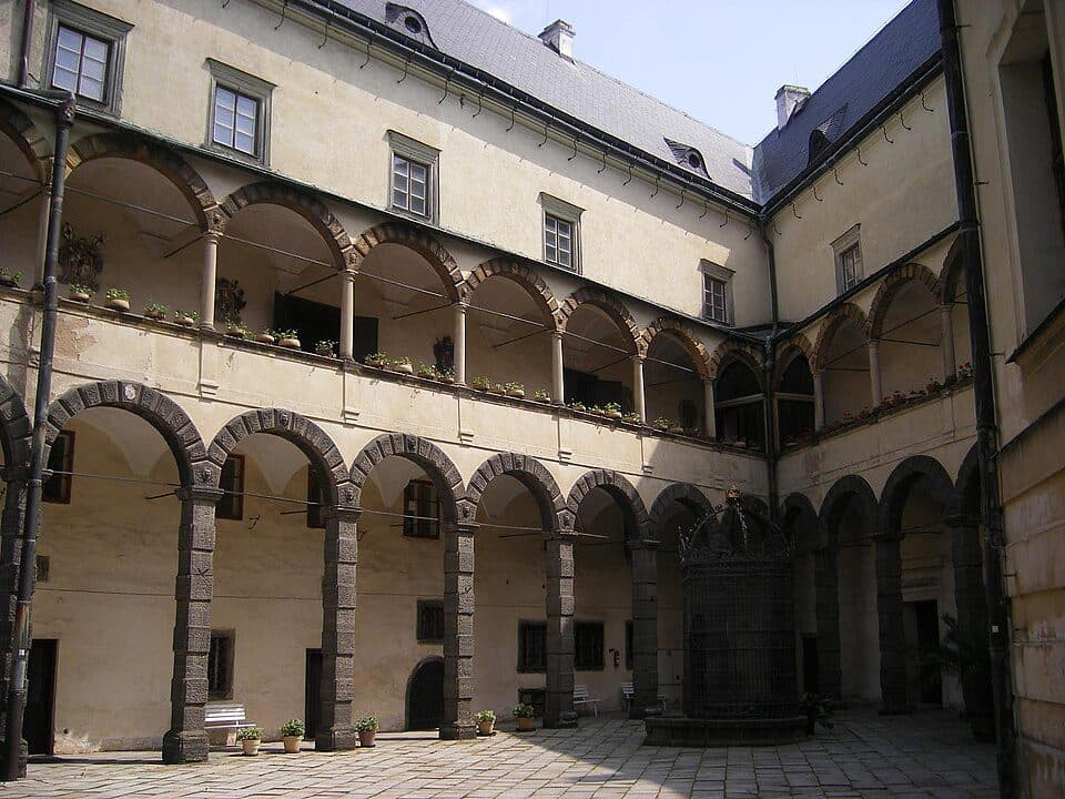 Pałac w Bruntálu — zdjęcie 3