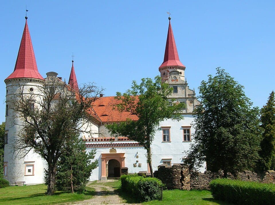 Zamek w Stoszowicach
