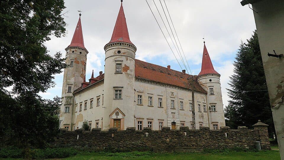 Zamek w Stoszowicach — zdjęcie 2