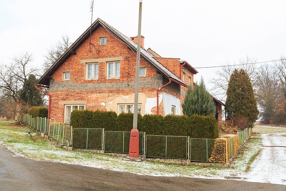 [M] Kostelec nad Orlicí (kost.) - Deštné (hotel)