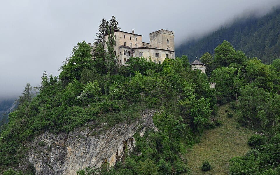 Schloss Weißenstein (Matrei in Osttirol) — Foto 2