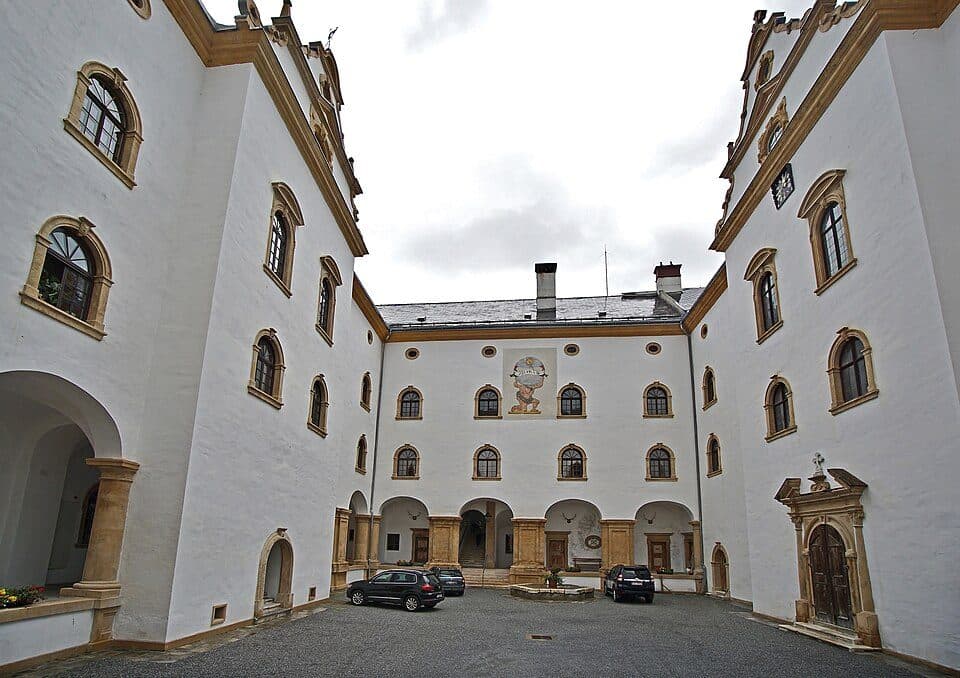 Schloss Obermurau — photo 2